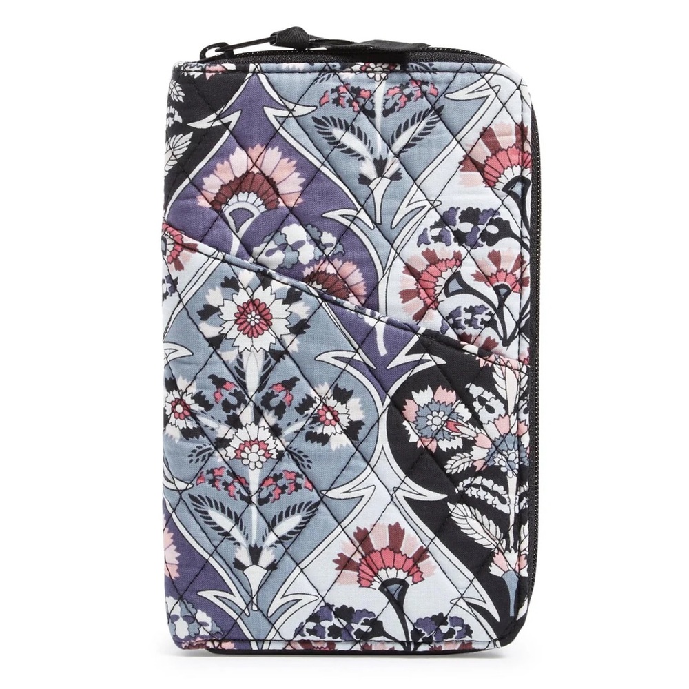 Vera Bradley Family Travel Wallet “Ornate Blooms”. NWT